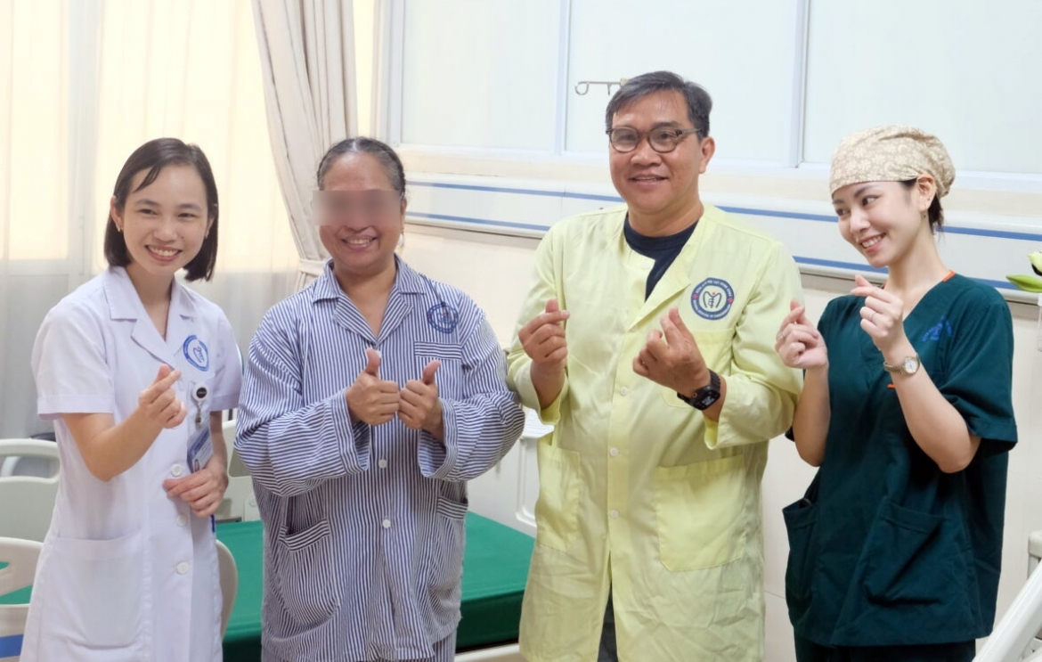 Philippine woman undergoes complex Graves’ disease surgery in Vietnam